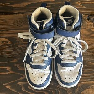 Nike kids (dunks ?)